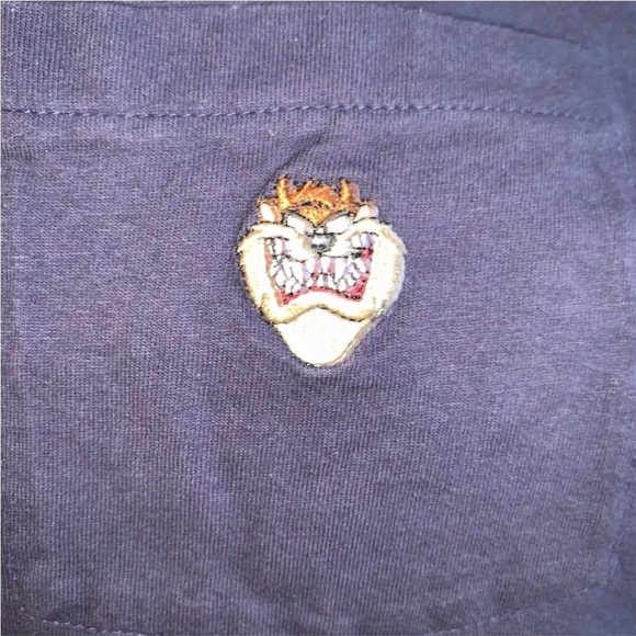 Vintage Looney Tunes Taz Blue Embroidered Pocket T Shirt Size XL 1999 90s Devil - Picture 5 of 5